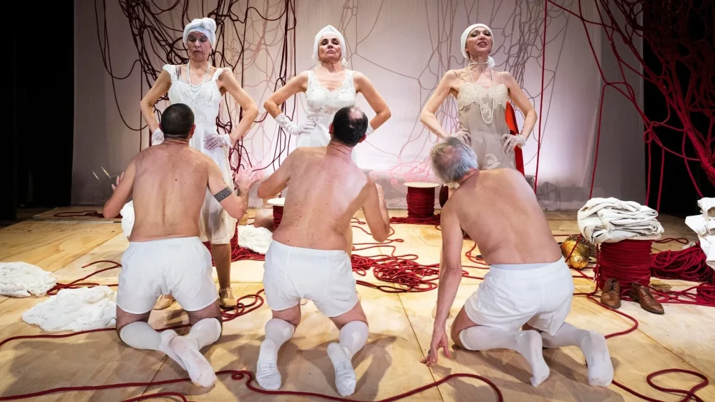 Lo sciopero del sesso in LISISTRATA - foto di Serena Serrani