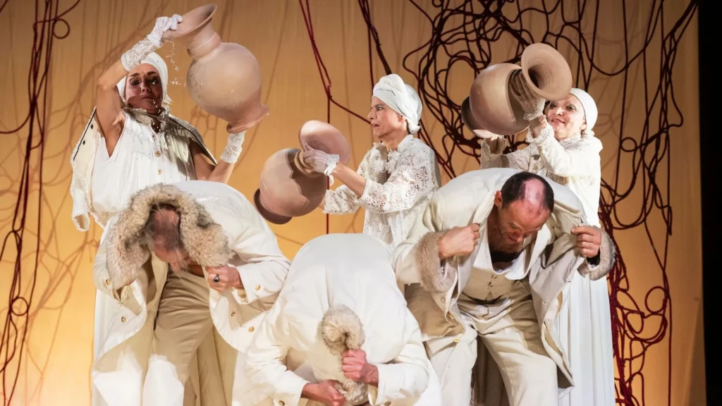 Il comico in purezza di LISISTRATA - foto di Serena Serrani